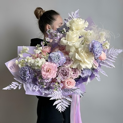Flowers to Russia
