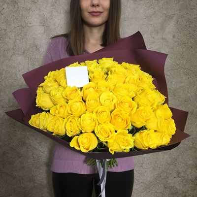 51 Yellow Premium Roses