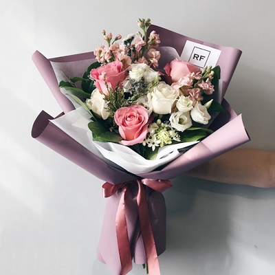 Flowers delivery for Petersburg