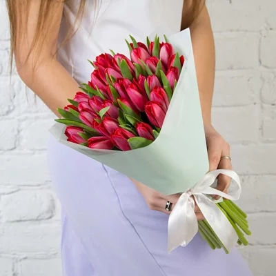 Tulip delivery in Moscow