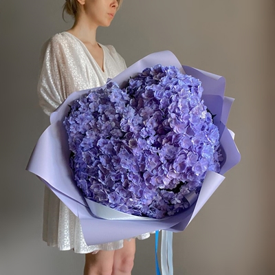 Flower bouquets to Russia