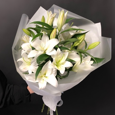 Flowers to Petersburg