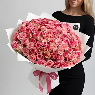 Roses delivery to Moscow
