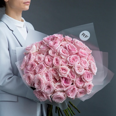 Send peonies to Moscow