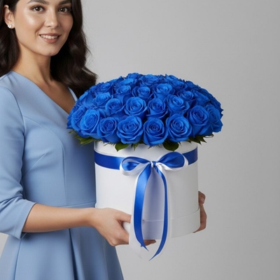 Roses in box delivery Moscow