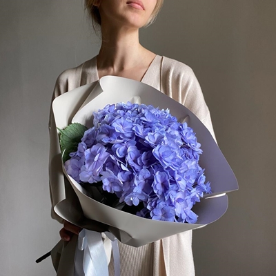Flower bouquet delivery Moscow