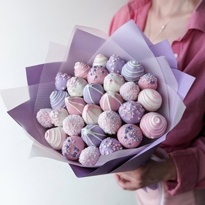 Strawberry bouquets Russia