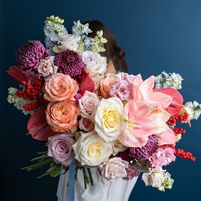 Order flower bouquets to Russia