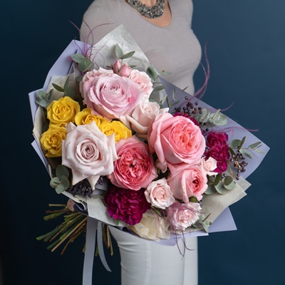 Order flower bouquet to Russia