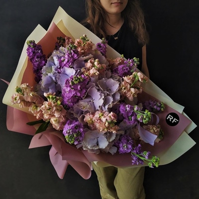 Order flower for Moscow