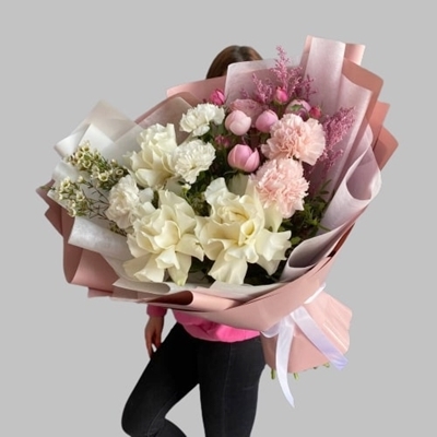 Flower bouquet delivery Samara