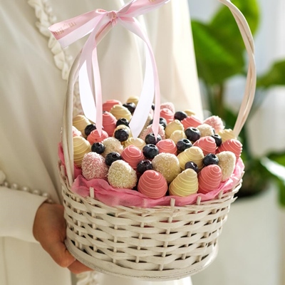 Strawberry bouquets Samara