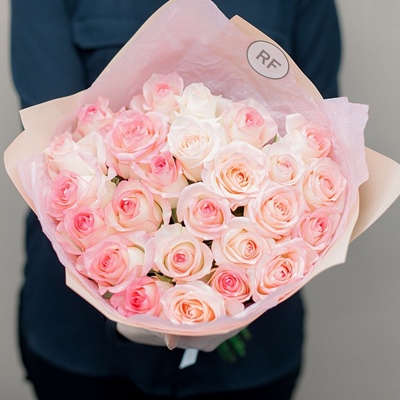 Best roses delivery Novosibirsk