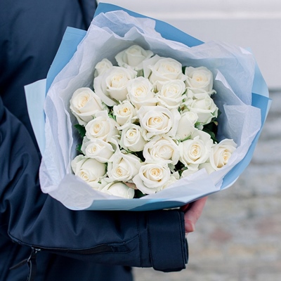 Luxury rose delivery in Novosibirsk