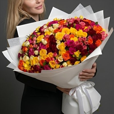 Luxury roses delivery Moscow
