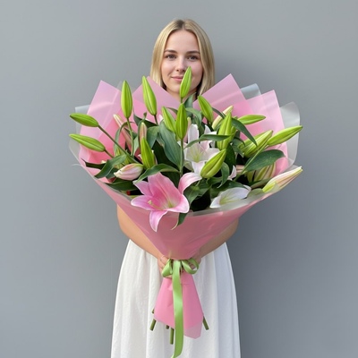 Pink Lily Delivery Moscow